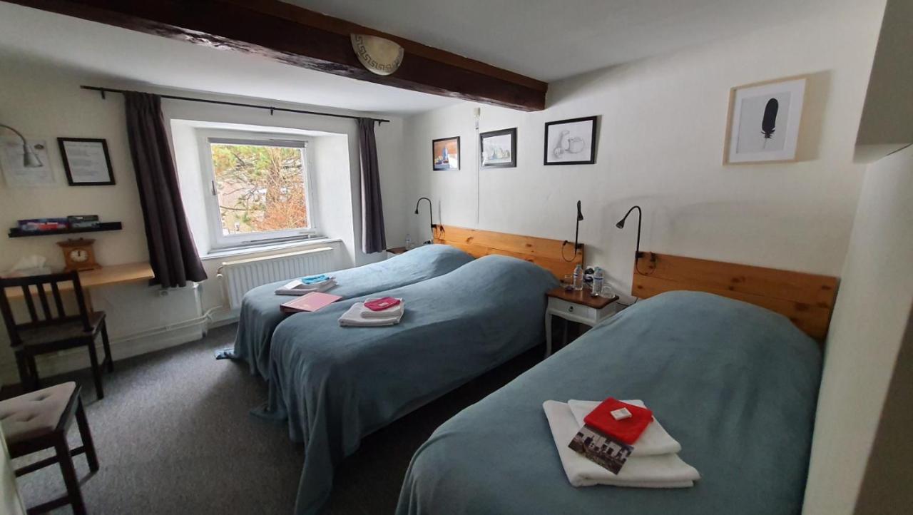 La Fermette Blanche Bed and Breakfast Nadrin Eksteriør billede