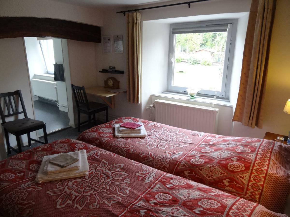 La Fermette Blanche Bed and Breakfast Nadrin Eksteriør billede