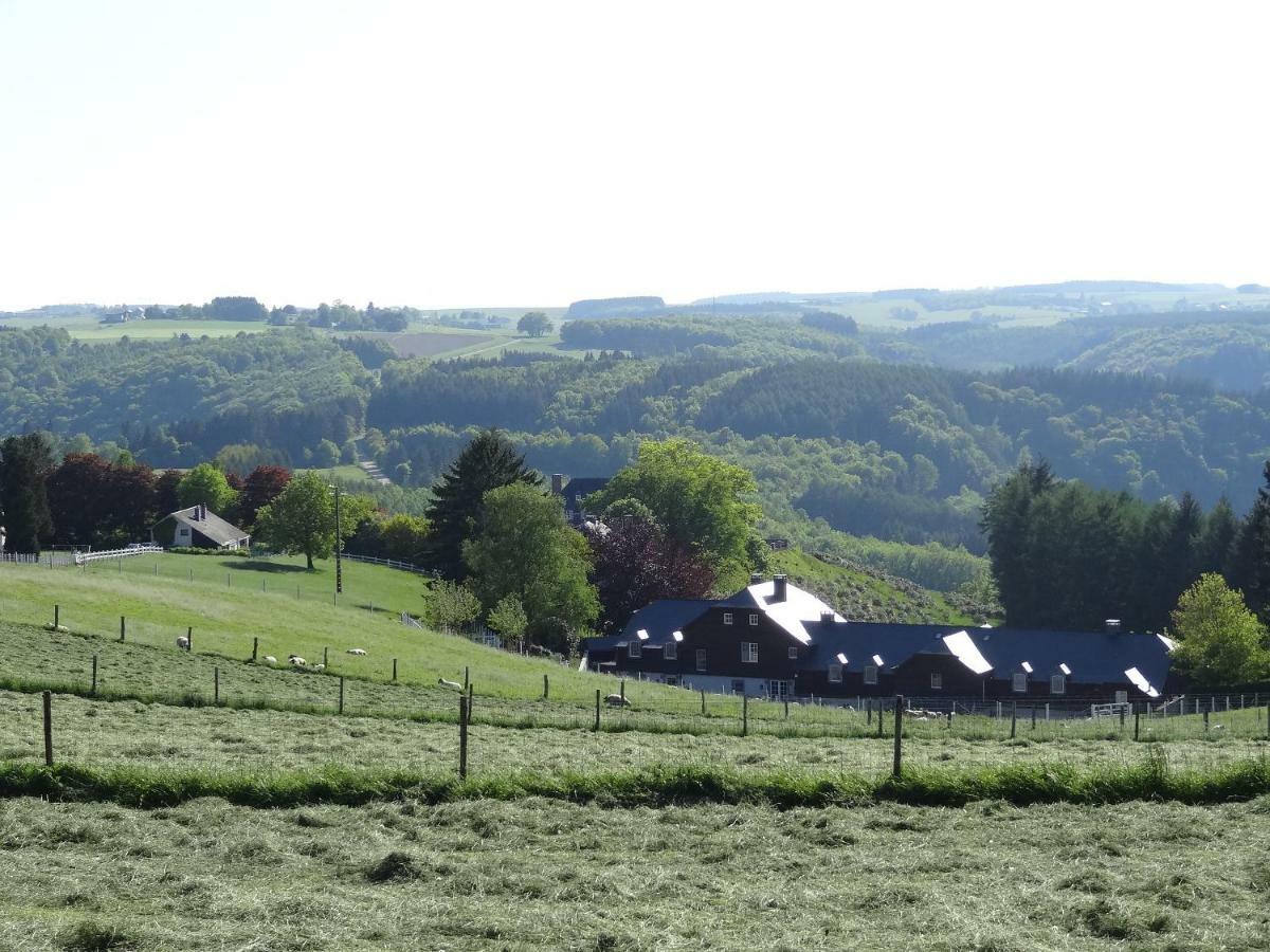 La Fermette Blanche Bed and Breakfast Nadrin Eksteriør billede
