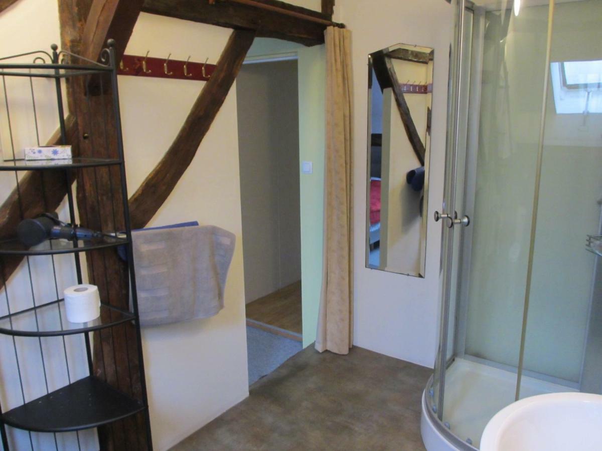 La Fermette Blanche Bed and Breakfast Nadrin Eksteriør billede